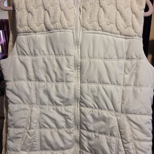 Aeropostale White/Cream Quilted Vest